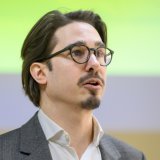 "Les baisses effectives de la consommation d'énergie, observées très peu de temps après les recommandations émises en septembre, démontrent que nous avons les moyens d'économiser rapidement et de manière importante l'énergie", se félicite le munic...